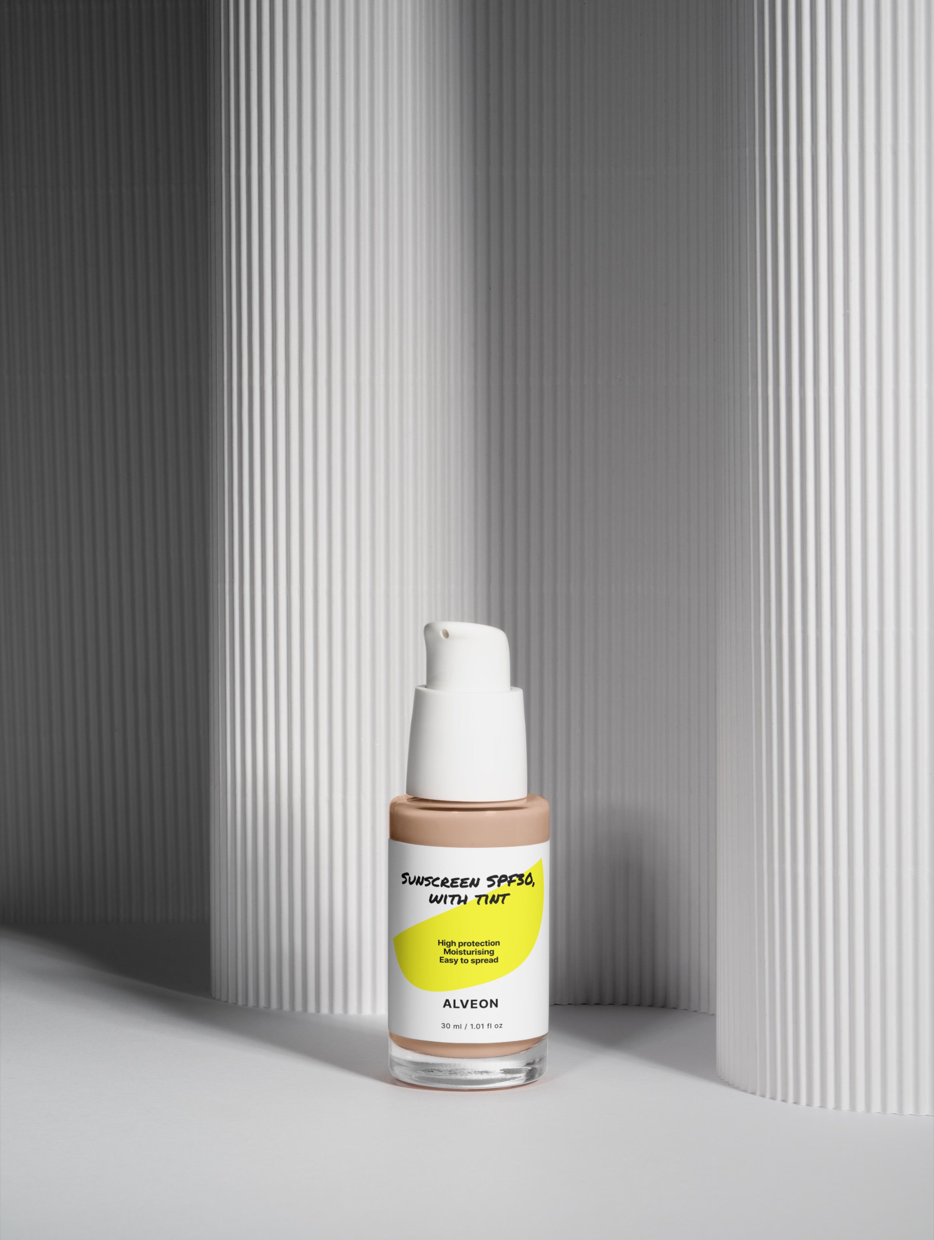Sunscreen SPF30, with tint